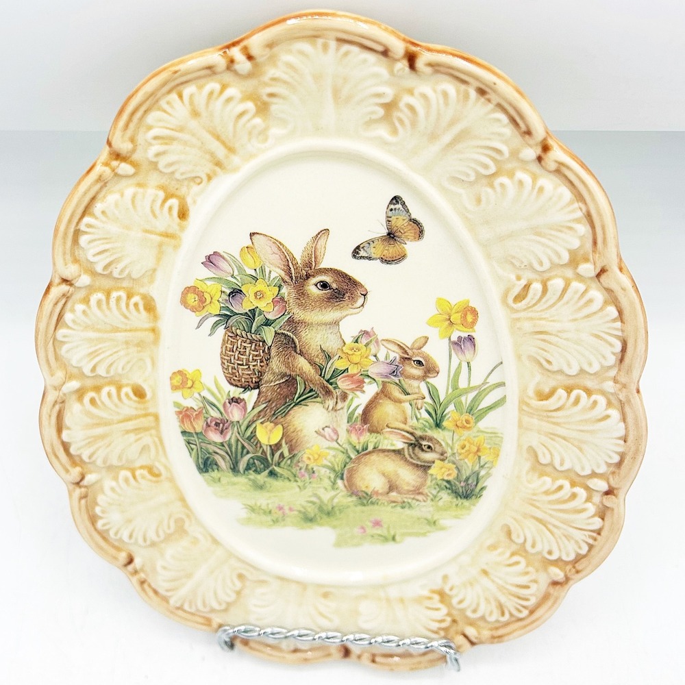 Cracker Barrel Easter Traditions Egg Shaped Small Plate Bunny Floral Egg - Picture 3 of 9